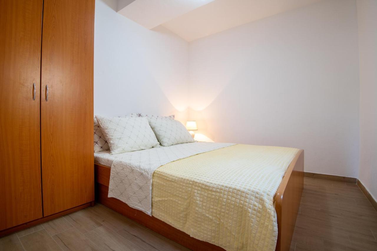Apartmani Frane Neum Exterior foto