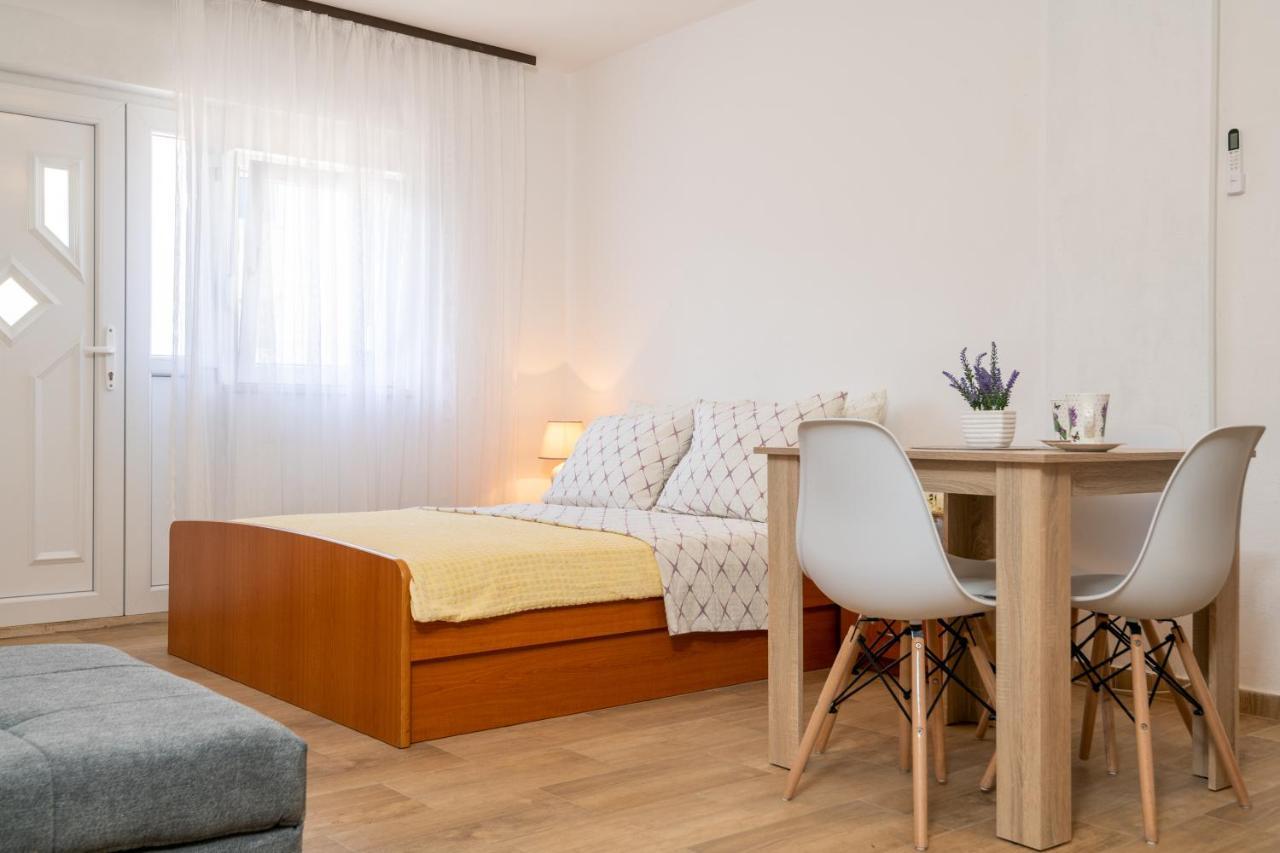 Apartmani Frane Neum Exterior foto